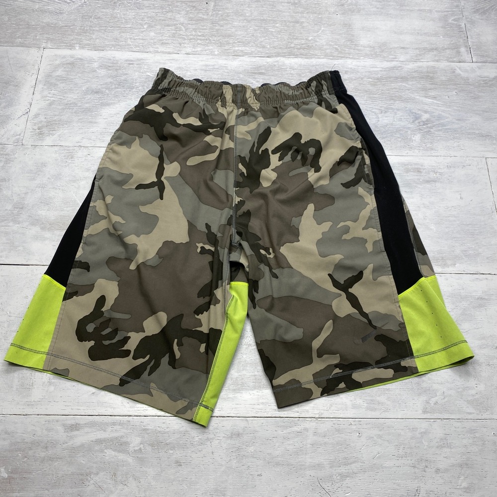 Nike Football Camo Training Shorts Mens Small Green Camouflage Neon 628919-060